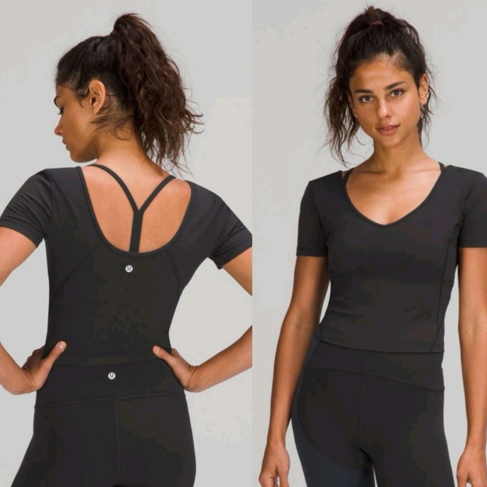 Lululemon Athletica Short Sleeve V- Crop Top Small Stretchy Mid Compression